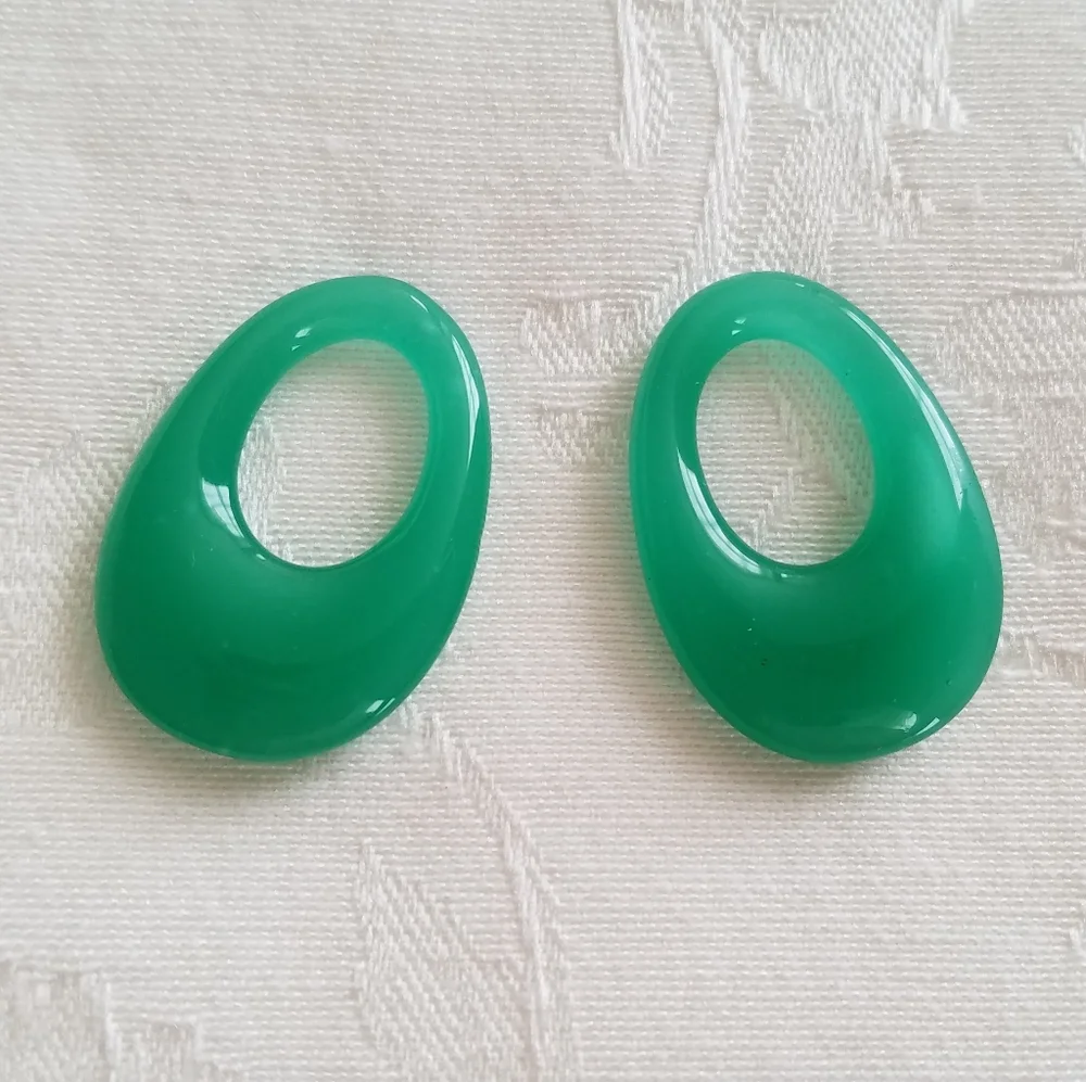 Vintage Translucent Jade Green Oval Hoop Pendants DIY Jewelry Charms - Set of 2